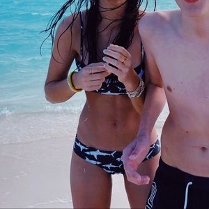 Boys + Arrows Swim - Boys + Arrows Shark Print Bikini Top Boys + Arrows Swim - Boys + Arrows Shark Print Bikini Top